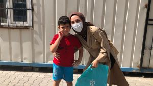 Okul öncesi çocuklara başarı belgesi