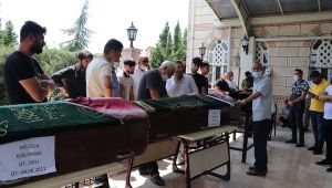 Otobüs kazasında ölen gurbetçi anne ve 2 çocuğu toprağa verildi