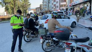 163 motosiklet sürücüsü kasksız yakalandı