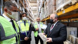 Bakan Varank, Gebze'de ki firmayı ziyaret etti