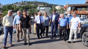 CHP Kocaeli Marina esnafını yalnız bırakmadı