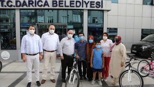 Darıca Belediyesi başarıyı ödüllendirdi