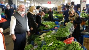 Hamsi 10 liraya düştü, marul fiyatları tavan yaptı