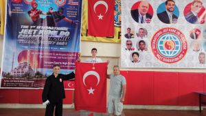 Kocaeli Jeet Kune Do'da Dünya şampiyonu oldu