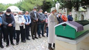 Otobüsün altında kalan restoran çalışanının cenaze namazı kılındı