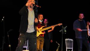 Resul Dindar Gebze’de hem coştu hem coşturdu