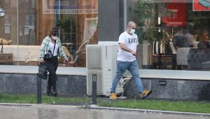 Yağmura hazırlıksız yakalananlar zor anlar yaşadı