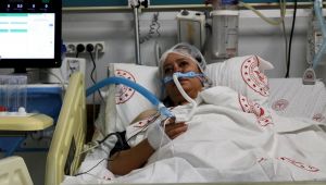 Aşı olmayan korona hastası yaşadıklarını anlattı