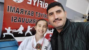 Betül Umur’dan Cumhuriyet Kupası’nda altın madalya!