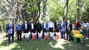 Büyükşehir’den 2700 çiftçiye tohum desteği
