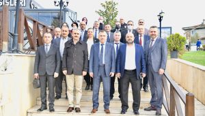 Çiftçi, muhtarlarla buluştu