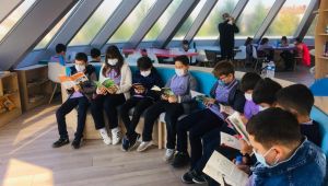 Çocuk kütüphanesinde atölye çalışmaları sürüyor