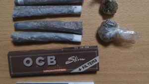 Darıca’da uyuşturucu kullanan şahıslar bekçilere yakalandı