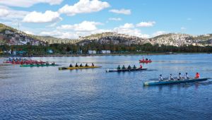 Deniz Küreği Yarışları’nda İzmit Sümerspor farkı