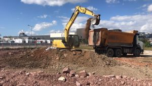 O caddeye kavşak yapılarak yol genişletilecek