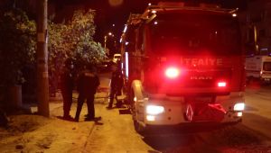 Restoranda çıkan yangında mahalleli sokağa döküldü