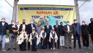 “Romanlarla ilgili çalışmalarımızla Türkiye’ye örnek olduk”