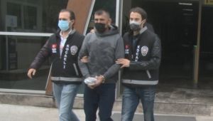 Sokak ortasında arkadaşını öldüren şahıs adliyeye sevk edildi