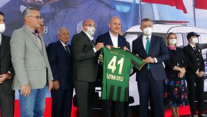 Soylu, Kocaeli'den dünyaya mesaj verdi!