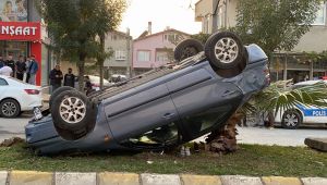 Alkollü sürücü düz yolda otomobiliyle takla attı