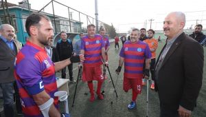 Başkan Büyükgöz Ampüte Futbol Takımını Yalnız Bırakmadı