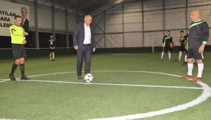 Belediye personellerinin futbol turnuvası başladı
