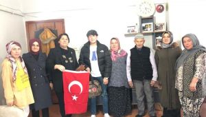 Çayırova'da Asker Ailesi'ne moral ziyareti!