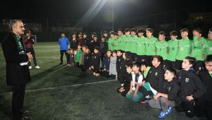Çiftçi, altyapı antrenmanını izledi
