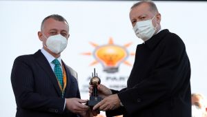 Cumhurbaşkanı Erdoğan’dan Büyükakın’a ödül!
