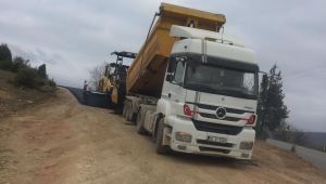 Dilovası Tepecik Köyü’nde yol konforu arttırıldı
