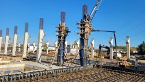 Distilasyon tesisinde yoğun imalat