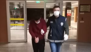 Gebze'de araç içerisinde 18 kaçak göçmen yakalandı