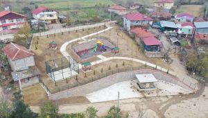 İzmit Sepetçiler Köyündeki yeni parkta sona doğru