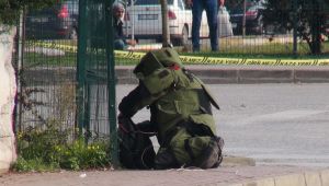 Judoculara şüpheli çanta şoku