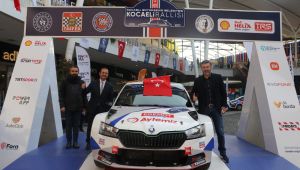 Ralli’nin yıldızları Kocaeli’de sahne aldı