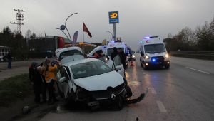 Sis nedeniyle meydana gelen kazada 5 kişi yaralandı