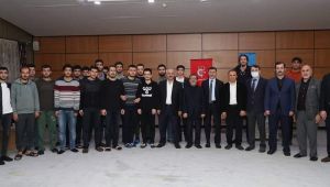 Büyükgöz gençlerle kariyer sohbetinde buluştu