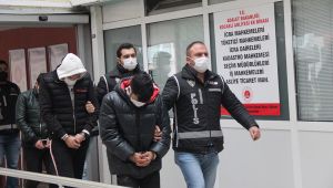 Depoda kaçak içki üretenler tutuklandı!