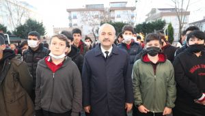 Güler ve Başkan Büyükgöz Bayrak Töreninde