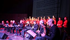 Kadınlar Korosu’ndan muhteşem yıl sonu konseri