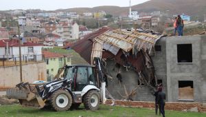 Lodos bilançosu: 333 olay meydana geldi, 2 kişi öldü
