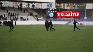 Taraftar ile futbolcu yumruk yumruğa birbirine girdi