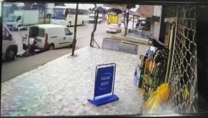 Terlikle kullandığı servisin frenine basamayınca dehşet saçtı