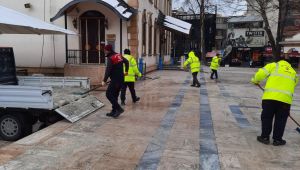 A Takımı, Fevziye Camii’ni kardan temizledi