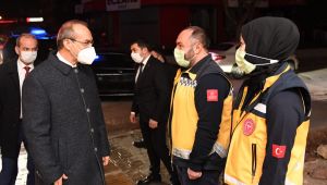Görevi başındaki kamu çalışanlarına Vali’den ziyaret