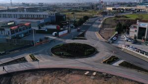 Hayrettin Uzun Caddesi’nde kavşak tamamlandı