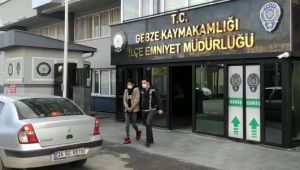 Hırsızlık şüphelisi polisten kaçamadı