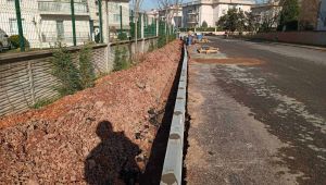 Kartepe Gülümser Sokakta kaldırım yapımına başlandı