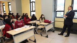 Kaymak Güler bayrak törenine katıldı!
