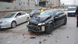 Kocaeli'de zincirleme kaza: 3 yaralı